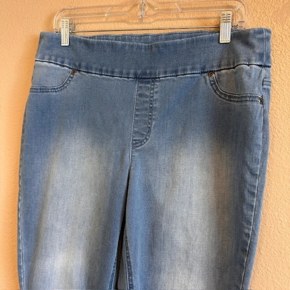 Chico's Women's Perfect Stretch Pull On Ankle‎ Jegging Jeans Stretch (1.5) 10